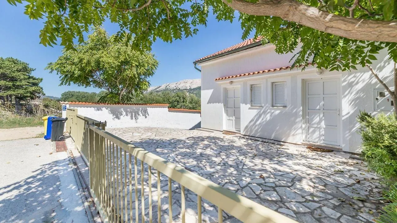 Grosse Terrasse 200 Meter Zum Strand Baska  Apartment Baska (Krk)