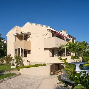 Apartment Ivanka Dujmovic, Baška